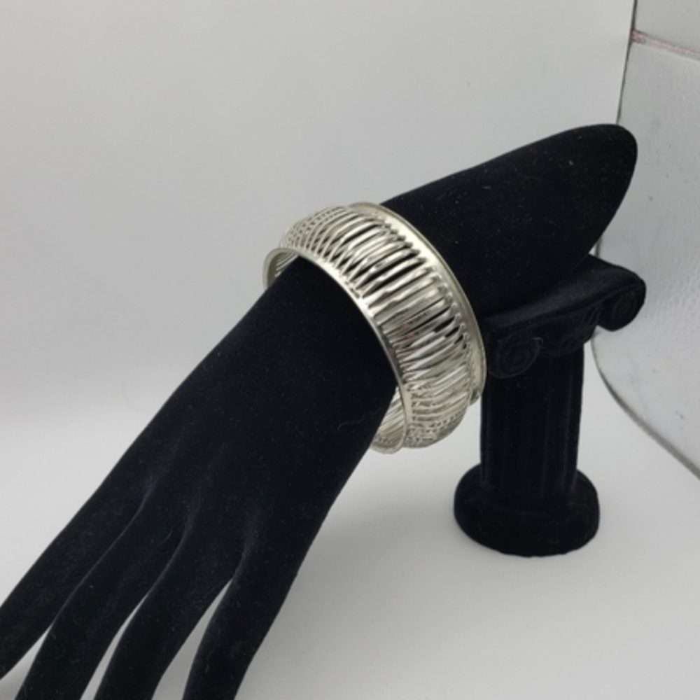 Silver Tone Openwork Bangle Bracelet - image 3